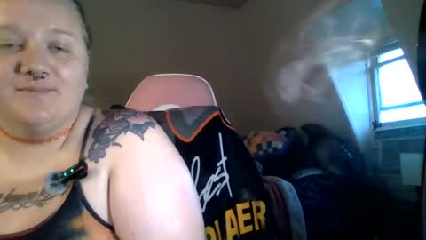 Snapshot of manicpixiepop chatting on 3, 6, 2026 ManicPixiePop online show from 3, 6, 2026