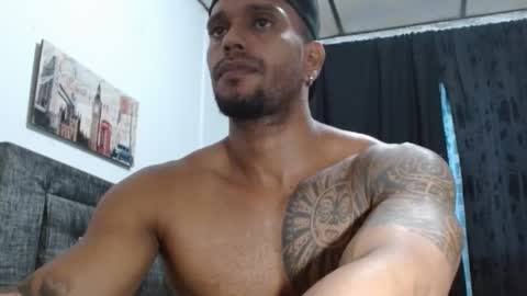 Snapshot of manolofitt chatting on 27, 2, 2025 Manolo online show from 27, 2, 2025