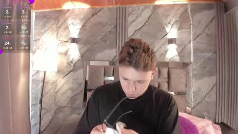 Snapshot of manson_and_zoe chatting on 13, 5, 2026 Manson and Zoe online show from 13, 5, 2026