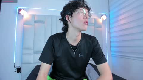 Manuel online show from 20, 12, 2024