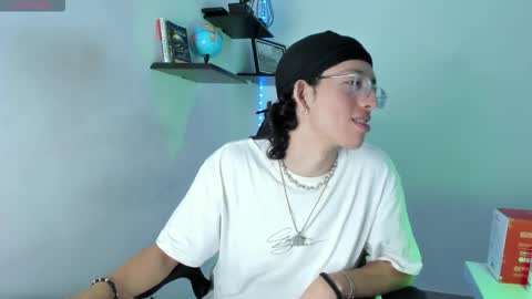 Manuel online show from 6, 11, 2025