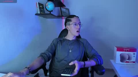 Manuel online show from 9, 11, 2025