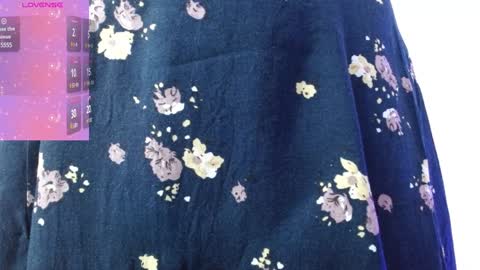 Angela online show from 30, 1, 2025