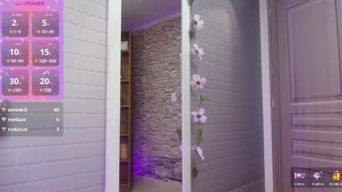 Angela online show from 2, 2, 2025