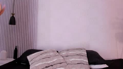 manuela_montes_ online show from 6, 4, 2026