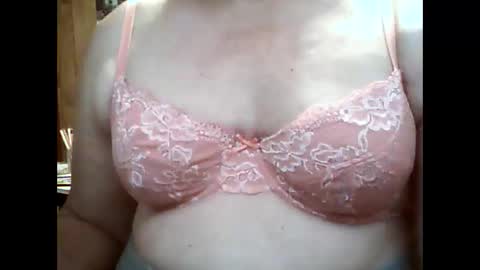 Snapshot of manwithboobs chatting on 18, 1, 2025 manwithboobs online show from 18, 1, 2025