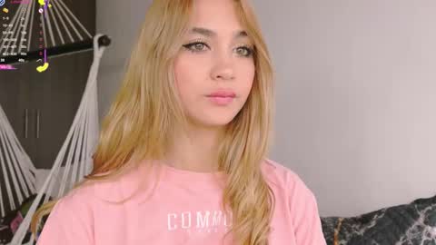 Mara Independent Model online show from 15, 10, 2025