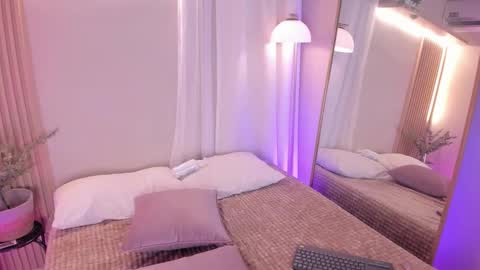 Snapshot of mara_brooks chatting on 8, 1, 2026 Mara online show from 8, 1, 2026