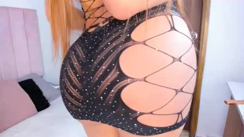 Snapshot of mara_sans chatting on 31, 12, 2024 Mara online show from 31, 12, 2024