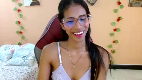 Snapshot of mara_summer chatting on 4, 5, 2026 Mara 3 online show from 4, 5, 2026