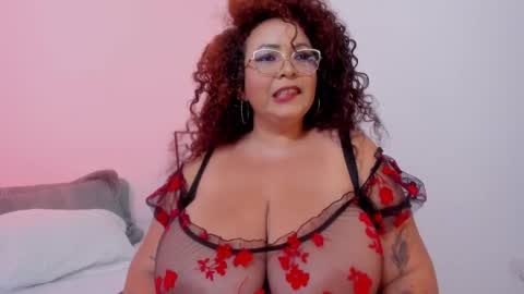 Snapshot of maraasweet chatting on 2, 10, 2025 Mrs. Sweet online show from 2, 10, 2025