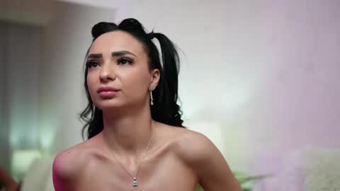  Mara  online show from 14, 2, 2025