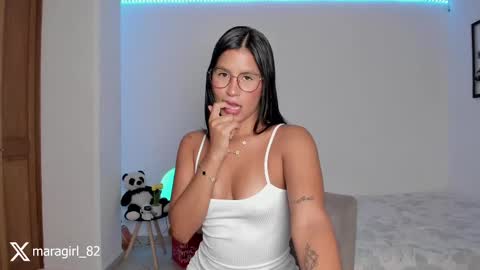 Snapshot of maragirl chatting on 15, 9, 2025 Mara online show from 15, 9, 2025