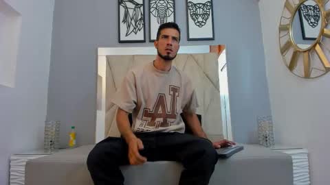 Marc Ruffalo online show from 12, 1, 2026