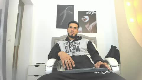 Marc Ruffalo online show from 15, 4, 2026