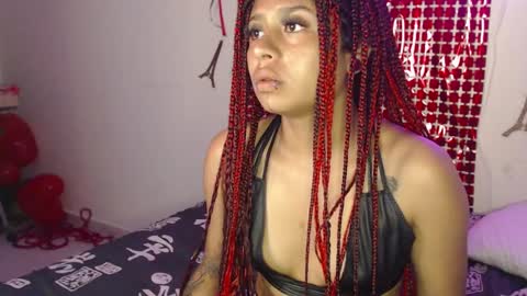 Michell Dayan online show from 4, 3, 2025