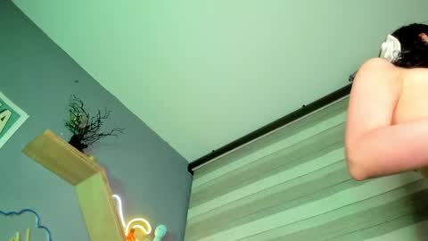 Snapshot of marcelinee__ chatting on 15, 12, 2024 Marce online show from 15, 12, 2024