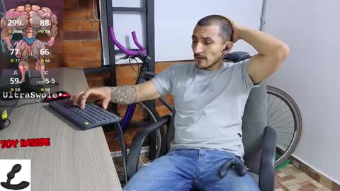 Marck  Independent model  online show from 15, 9, 2025