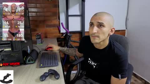 Snapshot of marckmuscle chatting on 26, 4, 2026 Marck Independent model online show from 26, 4, 2026