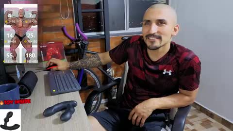 Snapshot of marckmuscle chatting on 27, 5, 2026 Marck Independent model online show from 27, 5, 2026
