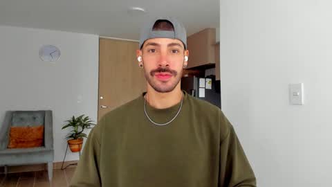 Marco IG marco tahani online show from 24, 12, 2024