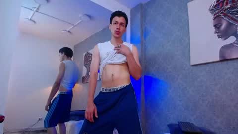 Snapshot of marcus_hanks chatting on 13, 1, 2025 Marcus Hanks online show from 13, 1, 2025