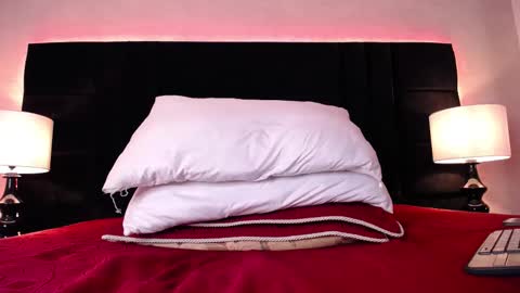 Snapshot of marcus_hanks chatting on 1, 2, 2025 Marcus Hanks online show from 1, 2, 2025