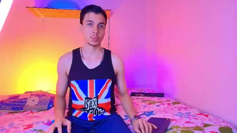 Snapshot of marcus_hanks chatting on 23, 11, 2025 Marcus Hanks online show from 23, 11, 2025