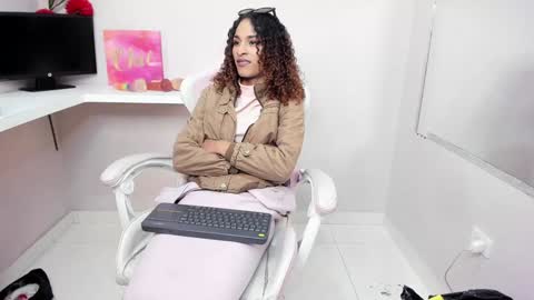 marfilastrom online show from 15, 12, 2024