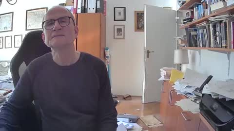 Snapshot of marginalie chatting on 21, 1, 2025 marginalie online show from 21, 1, 2025