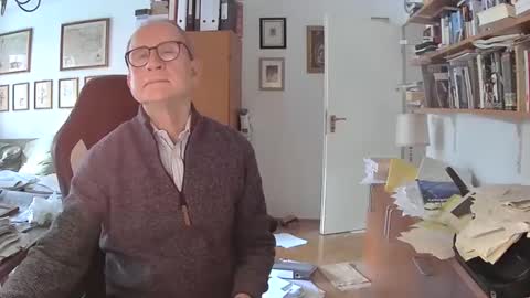 Snapshot of marginalie chatting on 5, 2, 2025 marginalie online show from 5, 2, 2025