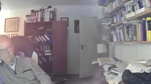 Snapshot of marginalie chatting on 13, 9, 2025 marginalie online show from 13, 9, 2025