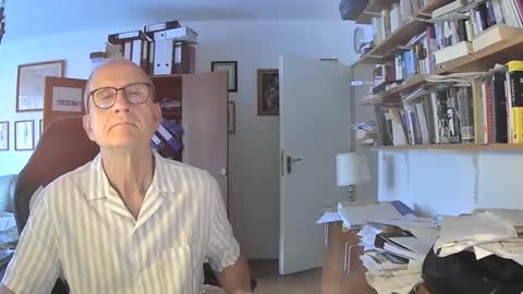 Snapshot of marginalie chatting on 21, 9, 2025 marginalie online show from 21, 9, 2025