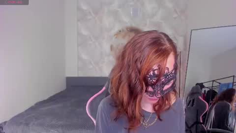 Margo Kellly online show from 2, 7, 2026