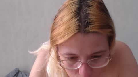 margo_shine online show from 12, 9, 2025