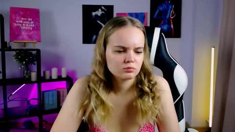 margoblonde online show from 8, 11, 2025