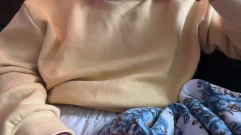 Elle online show from 14, 12, 2025