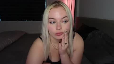 margot_robbie7 online show from 26, 10, 2025