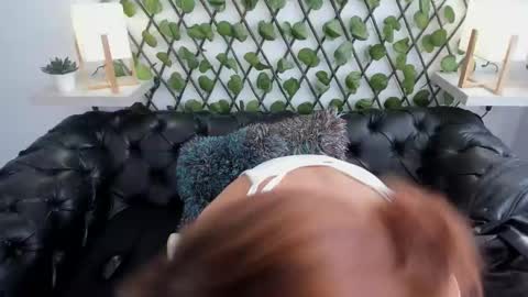 Margot online show from 5, 2, 2025