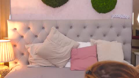 margothill online show from 12, 10, 2025