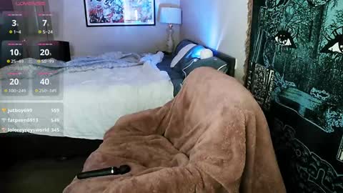 Mari online show from 8, 3, 2025