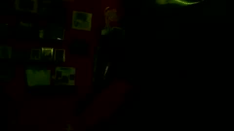 Mari Bee online show from 13, 3, 2026