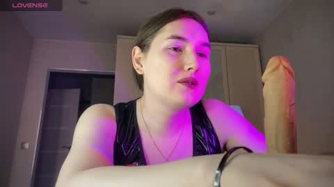 Snapshot of maria_bowie chatting on 25, 5, 2026 Maria online show from 25, 5, 2026