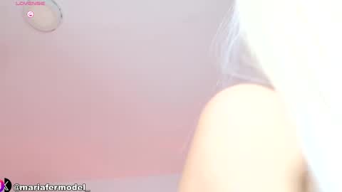 Snapshot of mariafer05 chatting on 20, 5, 2026 Maria Fer online show from 20, 5, 2026