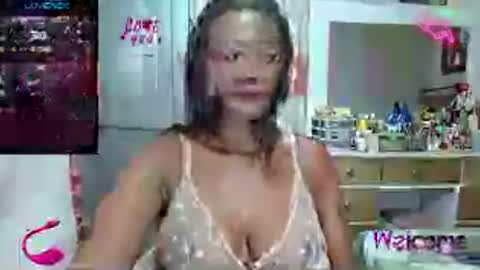 Snapshot of mariah_hellen chatting on 31, 7, 2026 Alicia online show from 31, 7, 2026