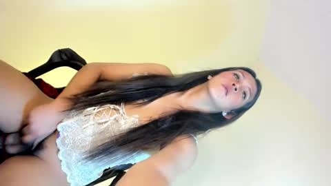 Snapshot of mariahah69 chatting on 6, 3, 2026 mariahah69 online show from 6, 3, 2026