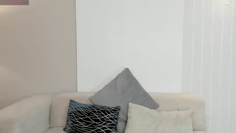 MARIA HERRERA  online show from 18, 2, 2026