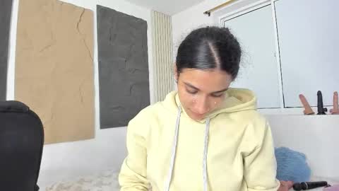 Marian online show from 22, 11, 2025