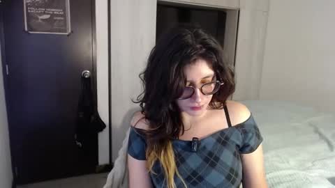 Mariana online show from 23, 11, 2025