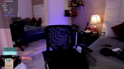 Snapshot of mariana_c chatting on 30, 4, 2026 Mar y online show from 30, 4, 2026